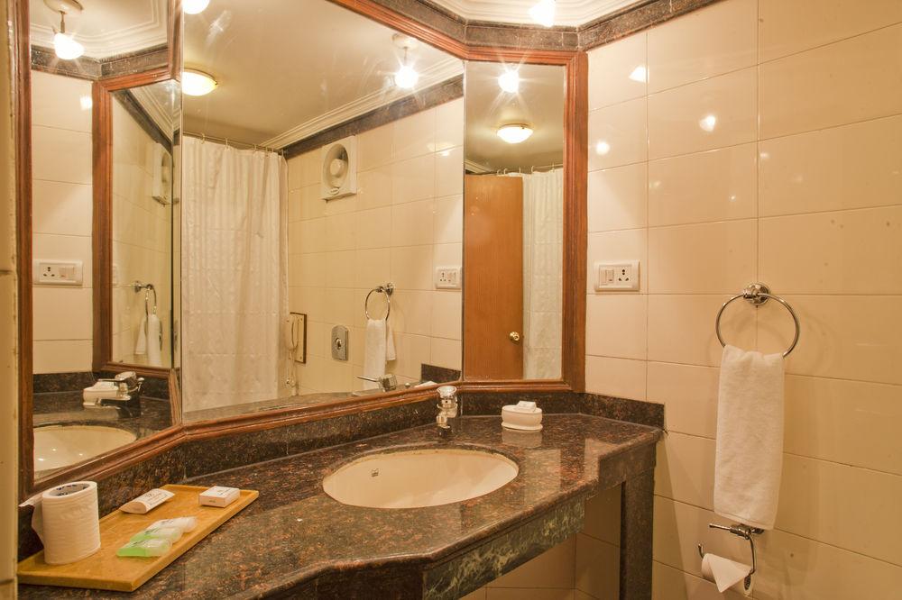 Hotel Om Tower Dzsaipur Kültér fotó