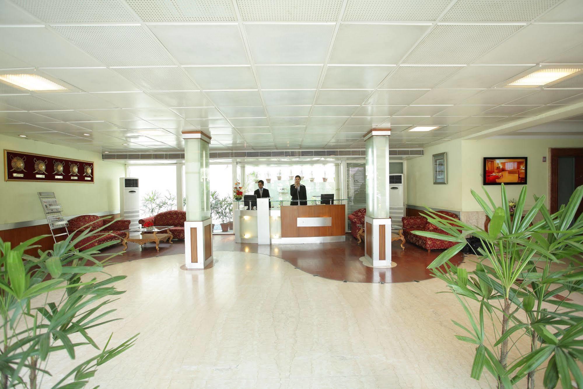 Hotel Om Tower Dzsaipur Kültér fotó